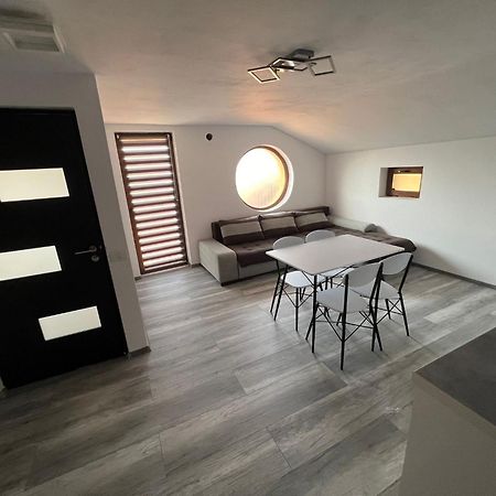 Târgu Jiu Apartament Casa Dragoeni מראה חיצוני תמונה