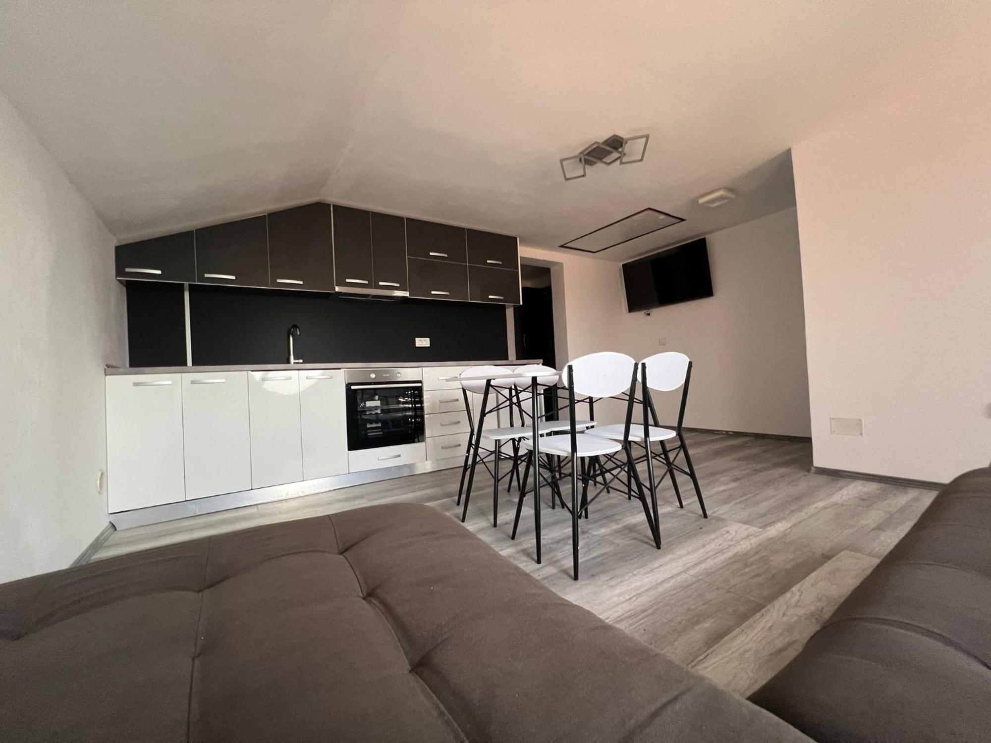 Târgu Jiu Apartament Casa Dragoeni מראה חיצוני תמונה